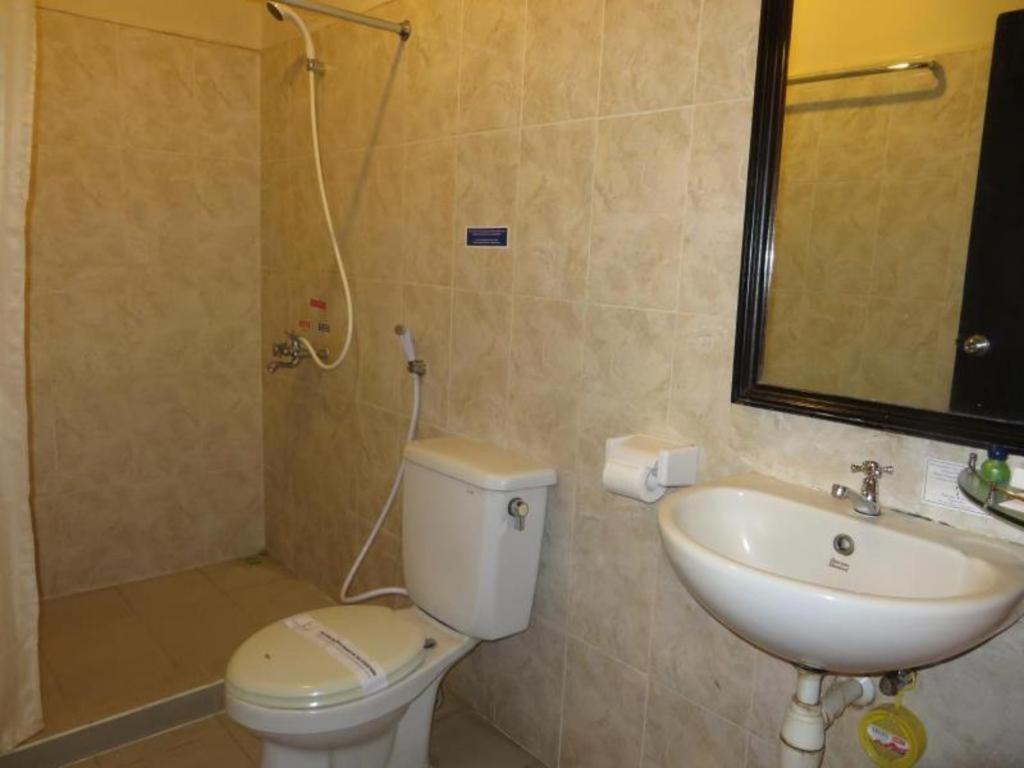 Insumo Palace Hotels & Resorts Kediri  Ngoại thất bức ảnh