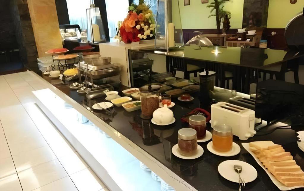 Insumo Palace Hotels & Resorts Kediri  Ngoại thất bức ảnh
